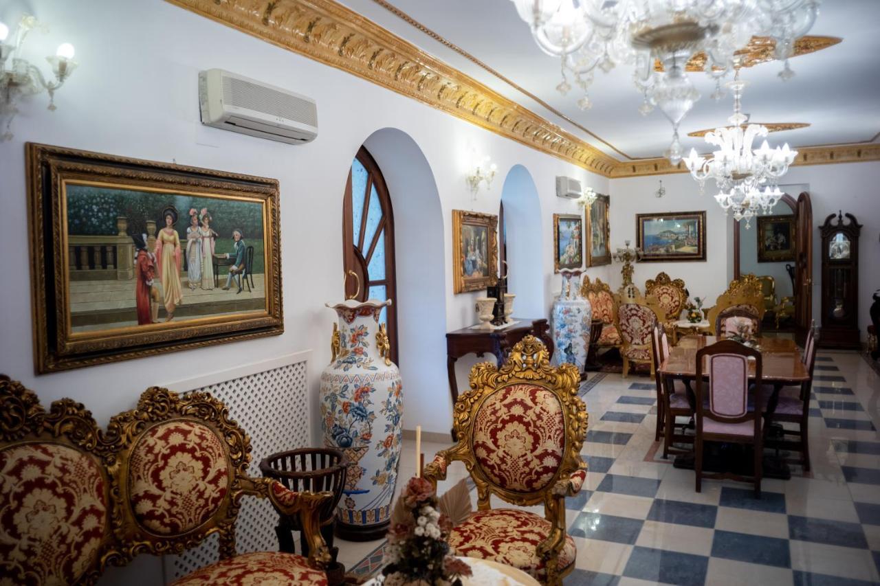 Euro Hotel อีเกลเซียส ภายนอก รูปภาพ
