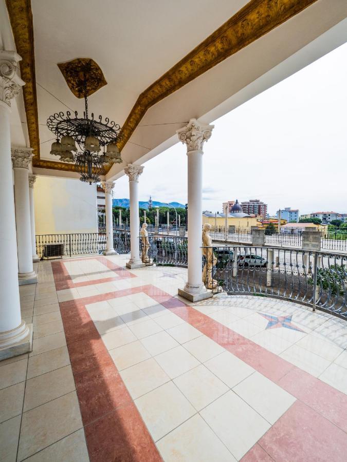 Euro Hotel อีเกลเซียส ภายนอก รูปภาพ