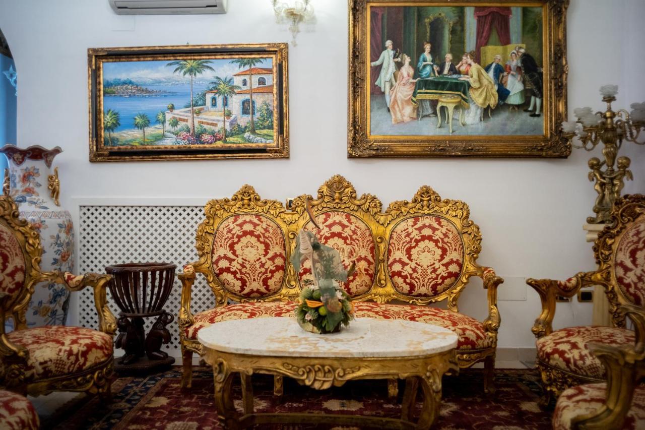 Euro Hotel อีเกลเซียส ภายนอก รูปภาพ